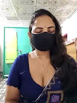 Snapshot of Payel-Sen chatting on October 2025 05:43:02 PM Payel-Sen online show from October 2025 05:43:02 PM