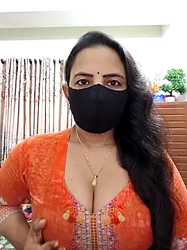 Snapshot of Payel-Sen chatting on October 2025 07:25:01 PM Payel-Sen online show from October 2025 07:25:01 PM