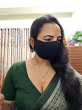 Snapshot of Payel-Sen chatting on November 2025 07:46:02 PM Payel-Sen online show from November 2025 07:46:02 PM