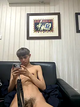 mumuowl online show from November 2025 06:18:02 PM