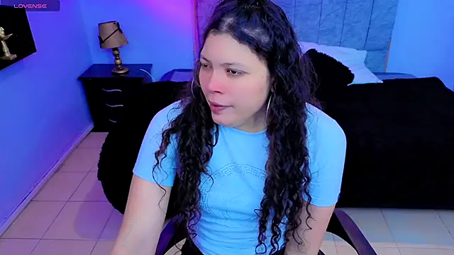 Lana stone  online show from October 2025 03:43:02 AM