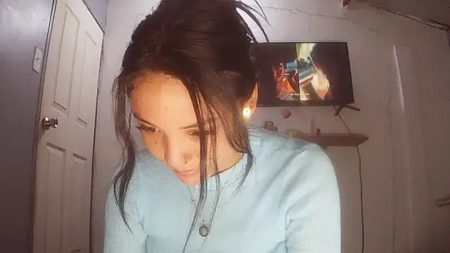 linzeysmith4 online show from February 2026 04:33:02 AM