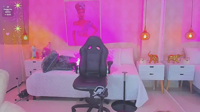 Shantall   online show from March 2025 11:01:02 AM