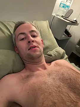 Snapshot of IrishManc chatting on May 2026 10:56:01 AM IrishManc online show from May 2026 10:56:01 AM