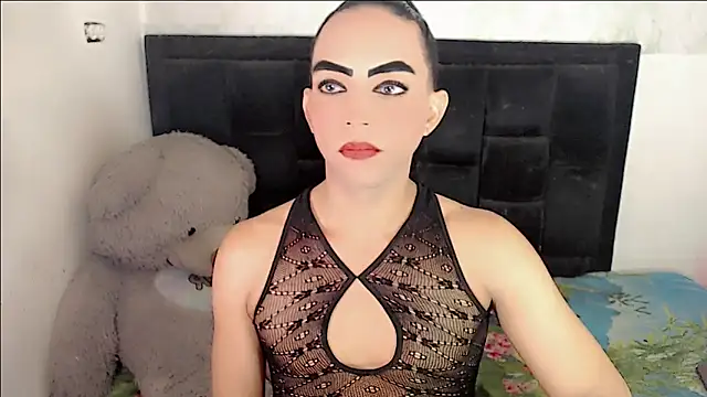 Michell Queen online show from November 2025 06:35:01 AM