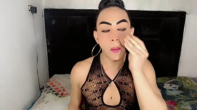 Michell Queen online show from April 2026 06:30:01 AM