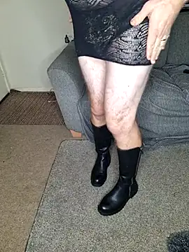 ellie-tv online show from October 2025 06:09:01 PM