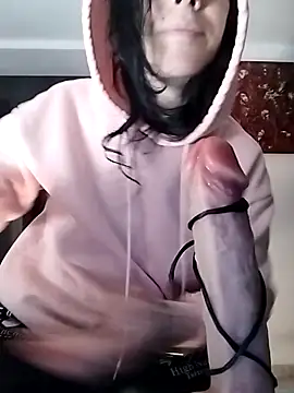 freyamoret online show from January 2025 08:00:01 PM