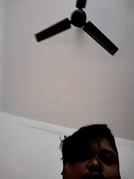 Snapshot of julywwrt chatting on October 2025 09:41:02 AM julywwrt online show from October 2025 09:41:02 AM