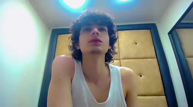 Sr BonnyEthan online show from December 2024 01:38:02 PM