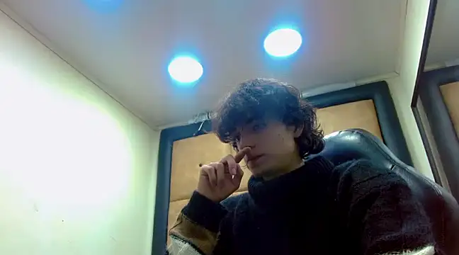 Sr BonnyEthan online show from December 2024 01:32:02 PM