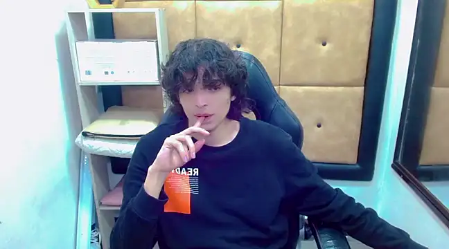 Sr BonnyEthan online show from January 2025 01:35:02 PM