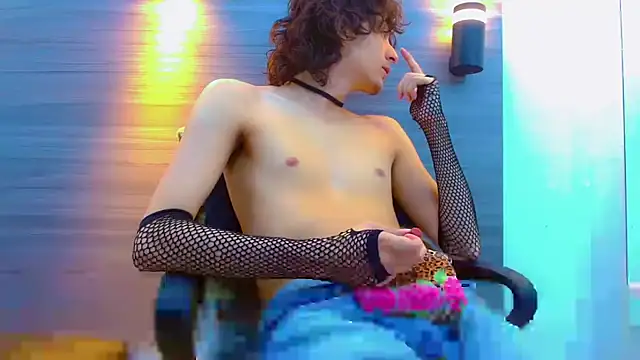 Sr BonnyEthan online show from April 2026 12:55:01 PM