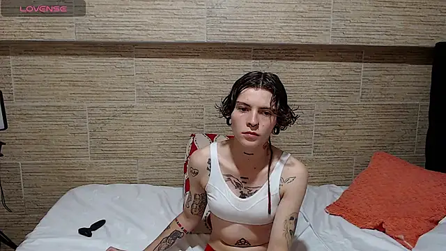 pretty cristal69 online show from February 2025 11:45:01 PM