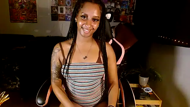 Your Paris online show from February 2025 04:41:02 AM