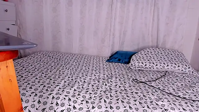 Snapshot of california_0 chatting on December 2024 11:08:01 PM california 0 online show from December 2024 11:08:01 PM