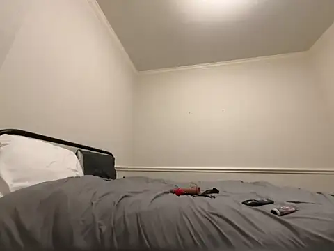 Snapshot of magicalc00ch chatting on April 2026 09:37:02 PM magicalc00ch online show from April 2026 09:37:02 PM