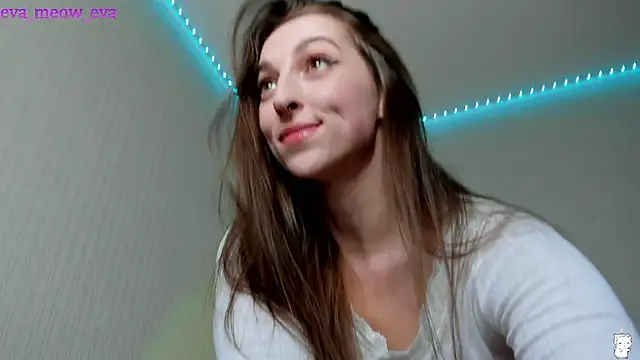 Snapshot of Meow_Eva_Meow chatting on January 2025 12:17:01 AM Meow Eva Meow online show from January 2025 12:17:01 AM
