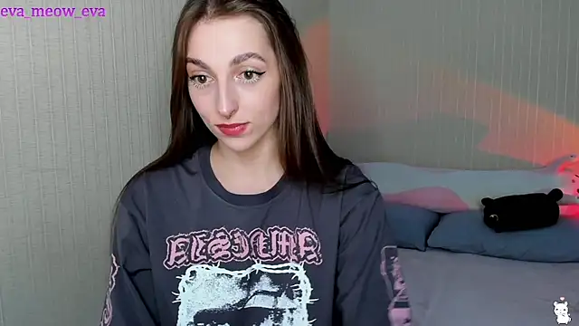 Snapshot of Meow_Eva_Meow chatting on February 2025 12:14:01 AM Meow Eva Meow online show from February 2025 12:14:01 AM
