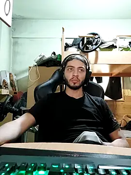 Snapshot of kleineid77 chatting on May 2026 04:14:02 PM kleineid77 online show from May 2026 04:14:02 PM