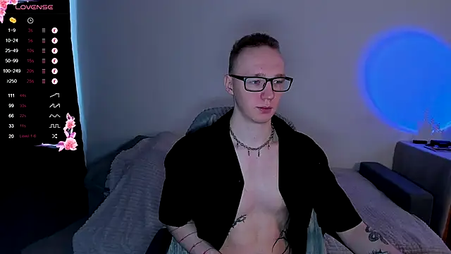 Alex silents online show from November 2025 08:35:01 AM