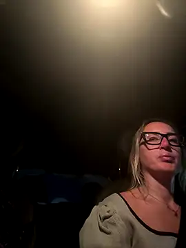 casalinga88 online show from October 2025 05:32:02 PM