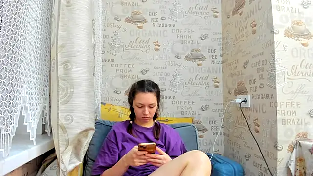 Snapshot of Adela_Vetta chatting on February 2025 05:09:02 PM Adela Vetta online show from February 2025 05:09:02 PM