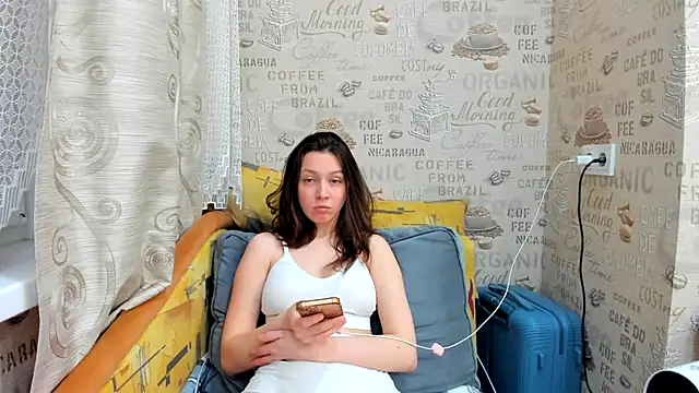 Snapshot of Adela_Vetta chatting on February 2025 04:47:01 PM Adela Vetta online show from February 2025 04:47:01 PM