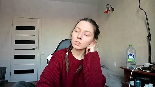 Snapshot of Adela_Vetta chatting on February 2025 02:00:02 PM Adela Vetta online show from February 2025 02:00:02 PM