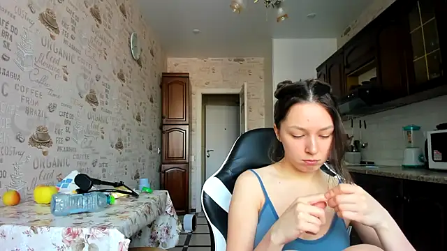 Snapshot of Adela_Vetta chatting on March 2025 10:13:02 AM Adela Vetta online show from March 2025 10:13:02 AM