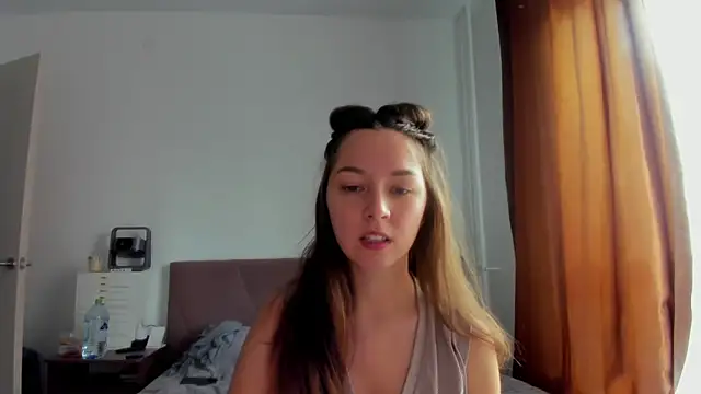 Snapshot of Adela_Vetta chatting on October 2025 08:24:01 AM Adela Vetta online show from October 2025 08:24:01 AM