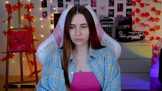 AliceCharmy online show from November 2025 07:50:01 AM