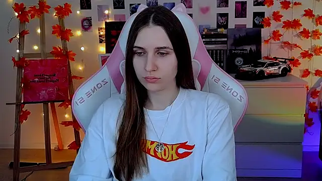 AliceCharmy online show from November 2025 06:46:01 AM