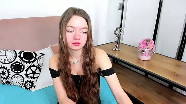 GraceLips online show from January 2025 11:20:01 AM