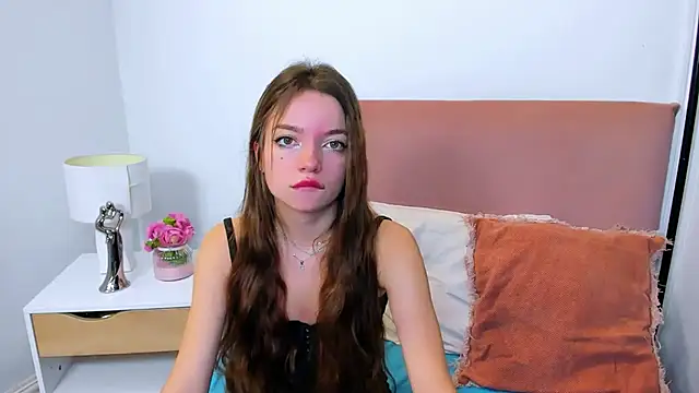 GraceLips online show from February 2025 06:29:02 AM