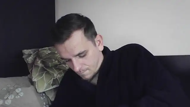 Snapshot of Huge_cock22cm chatting on February 2025 02:10:02 PM Huge cock22cm online show from February 2025 02:10:02 PM