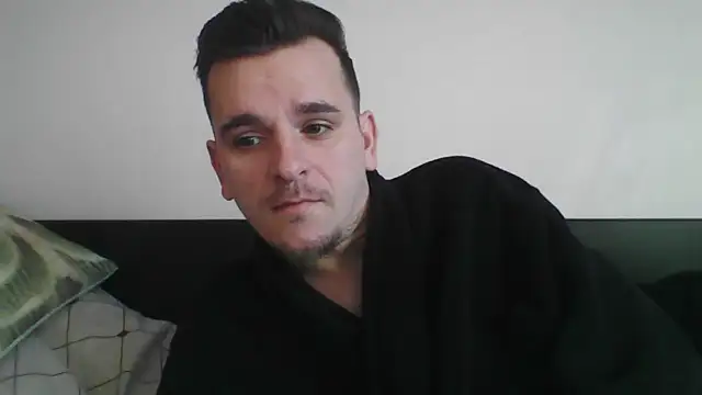 Snapshot of Huge_cock22cm chatting on March 2025 06:35:01 AM Huge cock22cm online show from March 2025 06:35:01 AM