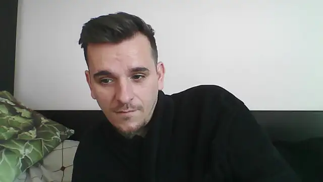 Snapshot of Huge_cock22cm chatting on March 2025 07:45:01 AM Huge cock22cm online show from March 2025 07:45:01 AM