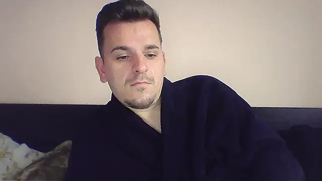 Huge cock22cm online show from November 2025 07:29:01 AM