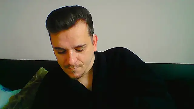 Huge cock22cm online show from December 2025 08:09:01 AM