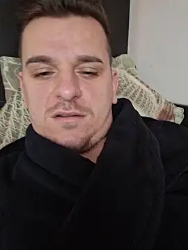 Huge cock22cm online show from February 2026 08:33:01 AM