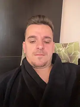 Huge cock22cm online show from March 2026 05:48:01 AM