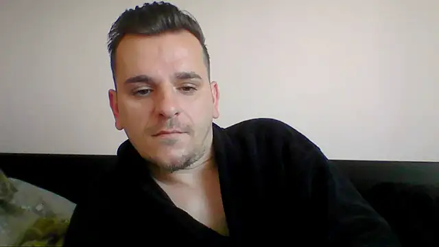 Huge cock22cm online show from April 2026 05:40:01 AM