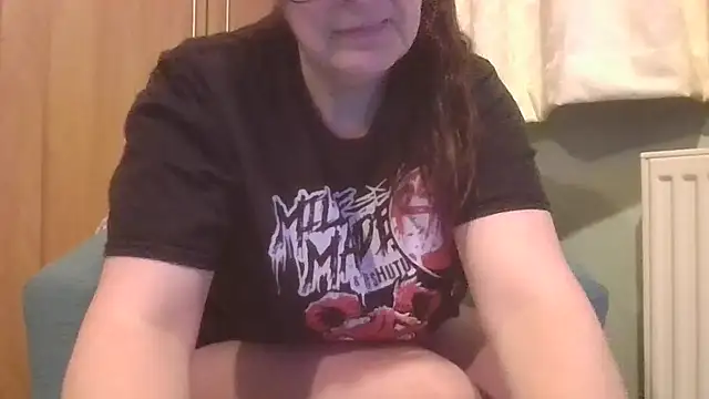 Snapshot of MissKisu chatting on May 2026 08:58:01 PM MissKisu online show from May 2026 08:58:01 PM