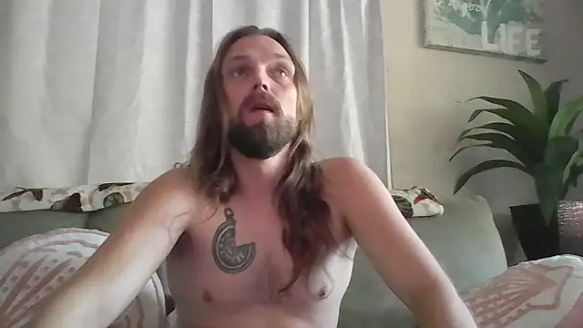 Snapshot of VitaminDrewFl chatting on June 2026 11:59:01 AM VitaminDrewFl online show from June 2026 11:59:01 AM