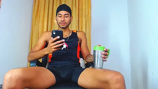 DanteSantoro online show from September 2025 12:53:01 PM