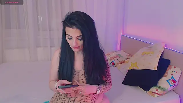 jesselines  online show from May 2026 06:02:02 PM