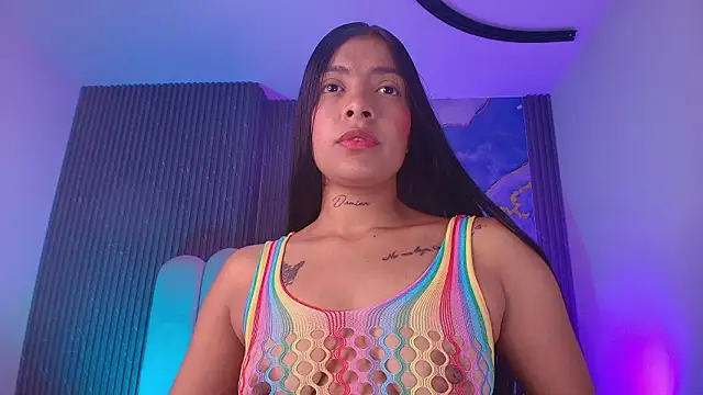 hot dione online show from March 2026 07:17:01 PM