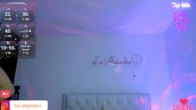 alee lenoxx online show from January 2025 11:36:02 PM