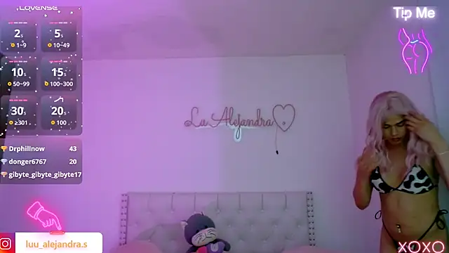 alee lenoxx online show from September 2025 09:58:02 AM